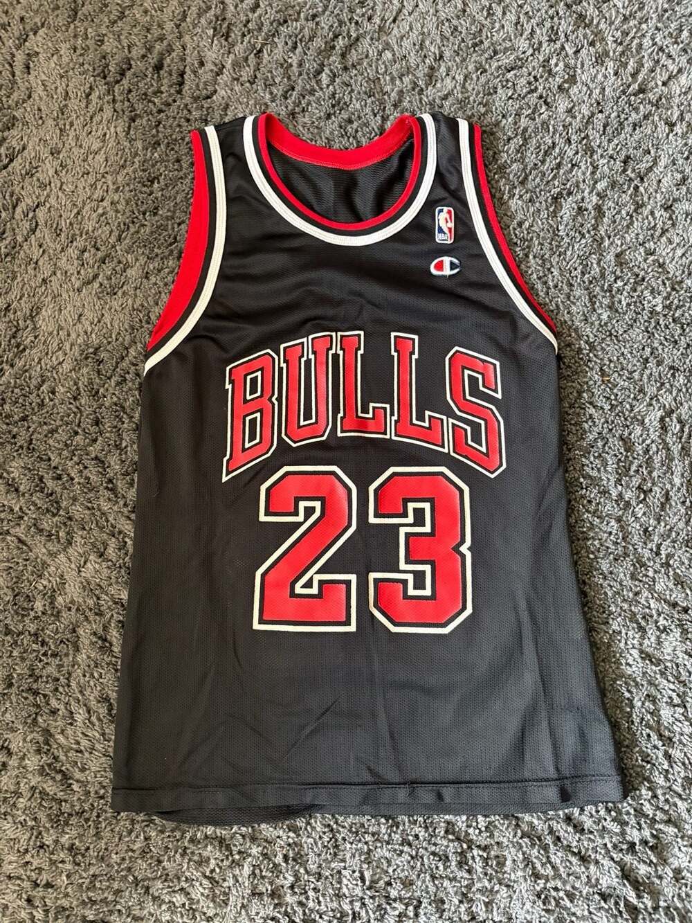 Vintage Michael Jordan #23 Chicago Bulls NBA Champion Jersey